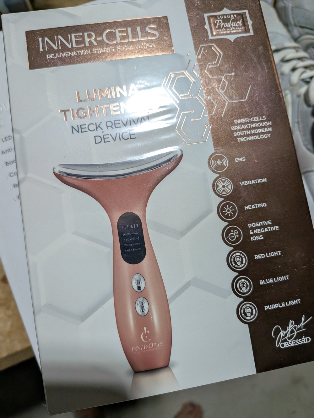 Lumina Tighten Neck Revival Device - Rose Gold